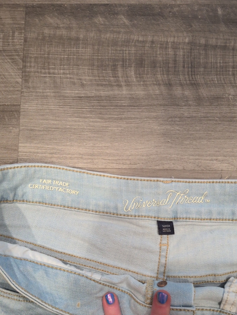 Universal Threads Button Fly Shorts - Picture 2 of 4